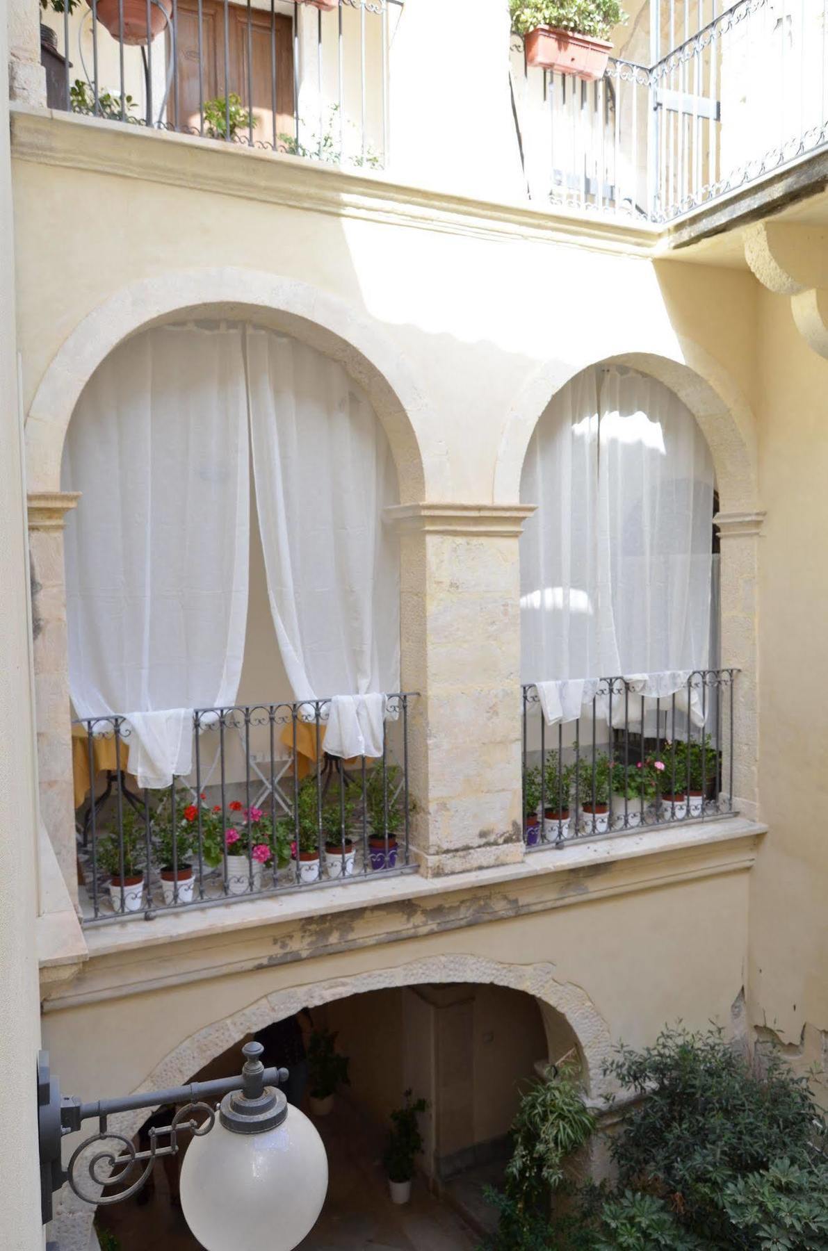 B&B Casa D'Alleri Syracuse Ngoại thất bức ảnh